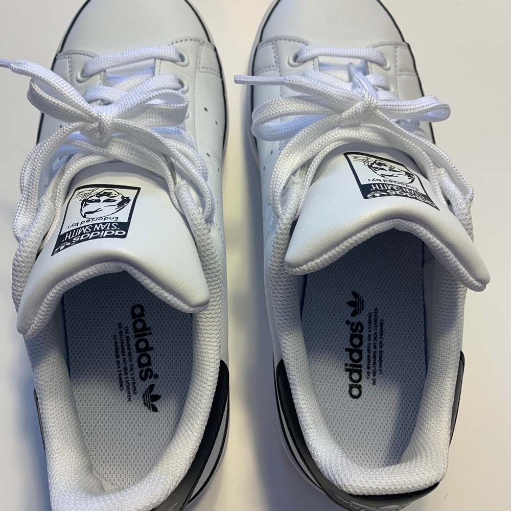 Adidas Woman shoes
